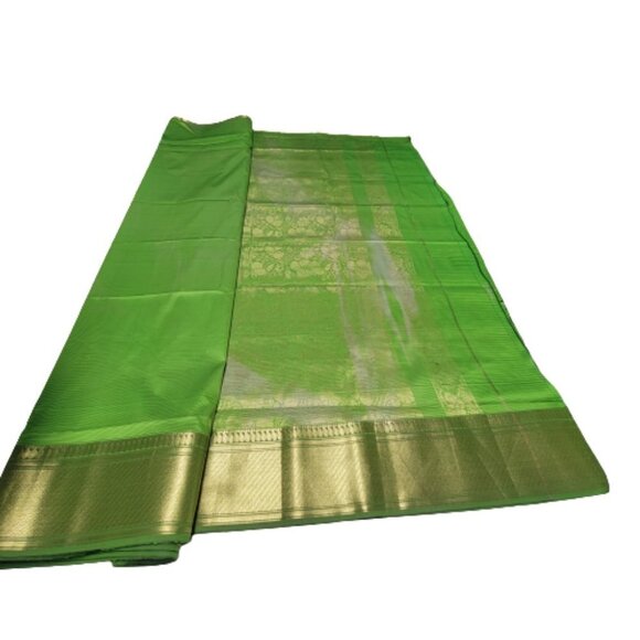 Lime Green Saree with Gold Border and Gold Accents- Unstitched- NEW ! - Picture 9 of 10